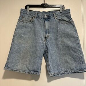 Levis Y2K 550 Mens Sz: 36W Medium Wash Jorts Denim Short.  Grunge Distressed.